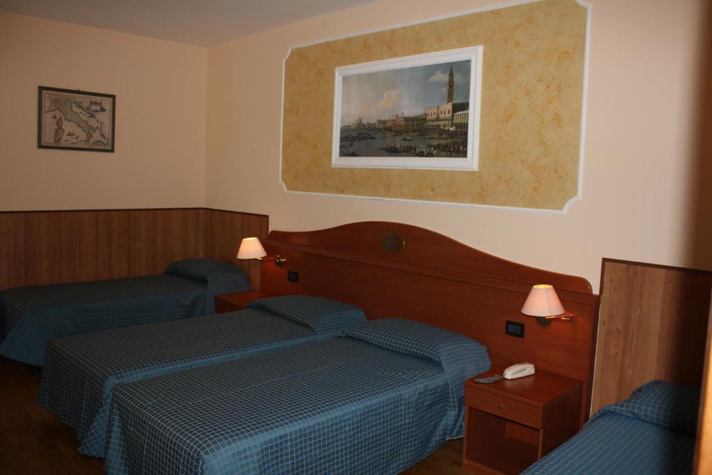 Salzano Hotel Belfiore חדר תמונה