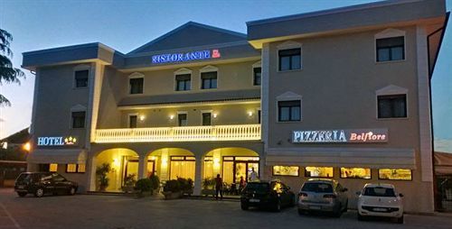 Salzano Hotel Belfiore מראה חיצוני תמונה